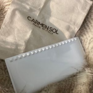 Authentic Carmen Sol white Pochette-Julian Large clutch!